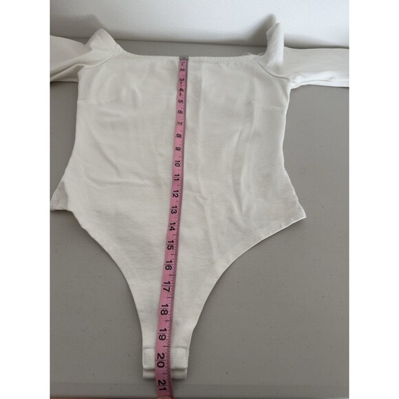 Lulus Off The Shoulder Stretch Bodysuit Women Size M Ivory White *Flaw - Picture 10 of 11